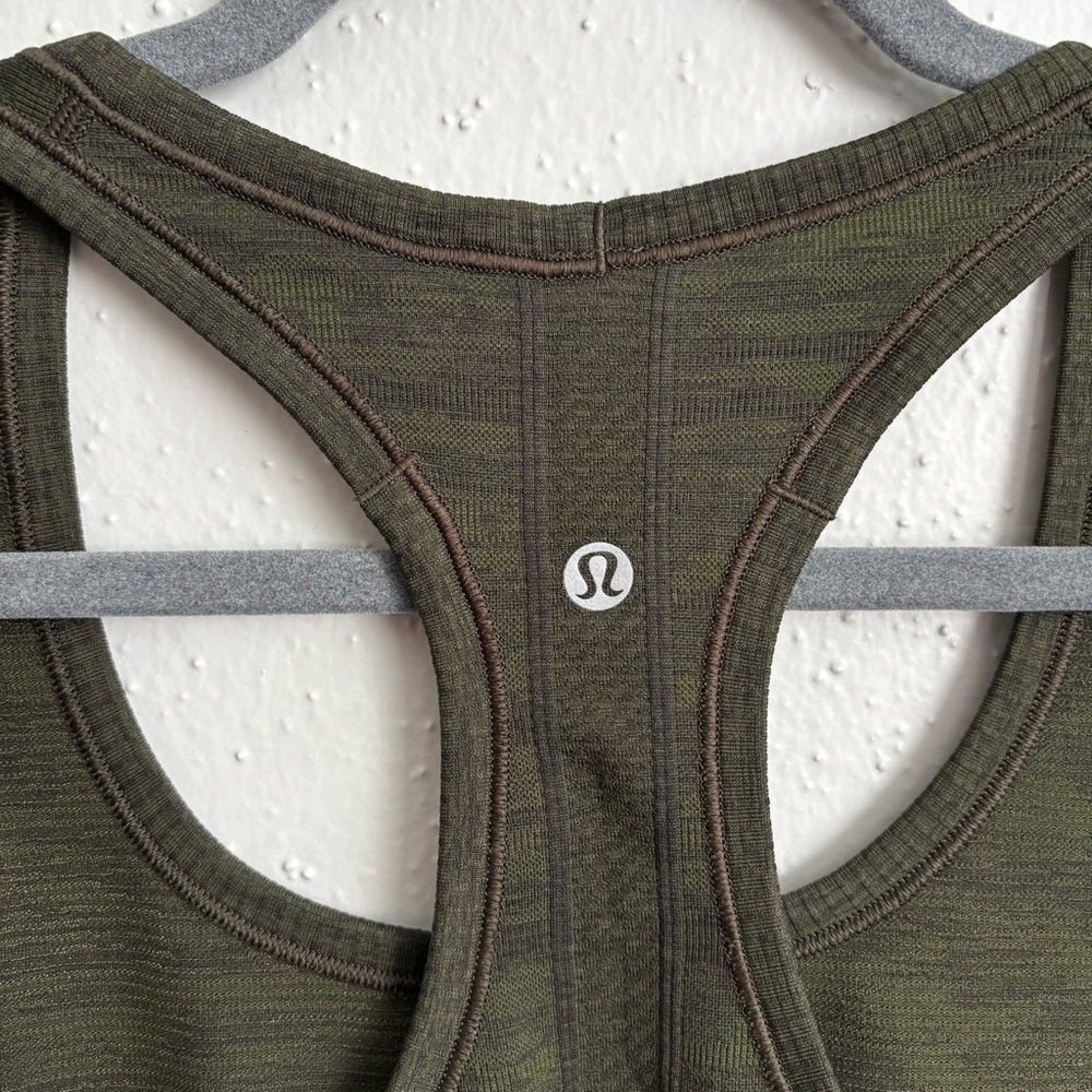 Lululemon swiftly tech tank - Picture 3 of 4